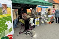 Informationsstand im Freien